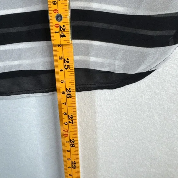 LOFT Ann Taylor Sheer Striped Sleeveless Top XS Black White Contrast - Picture 6 of 8